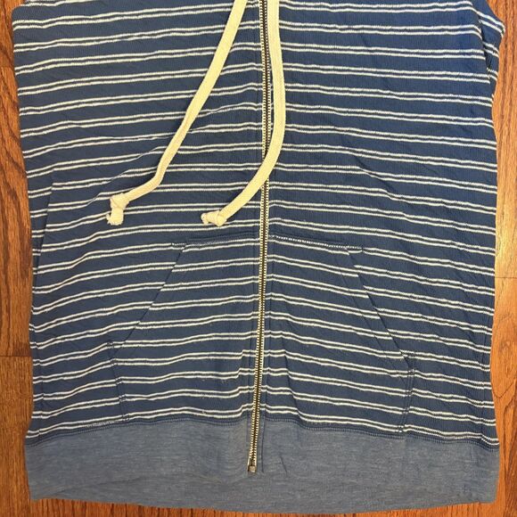 C & C CALIFORNIA NWT Size S Blue & White Striped Sleeveless Hoodie - Picture 3 of 5